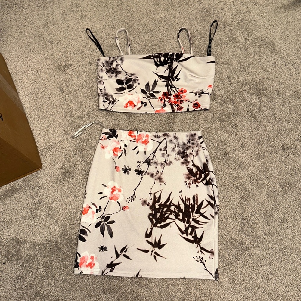 Missguided skirt set size 0